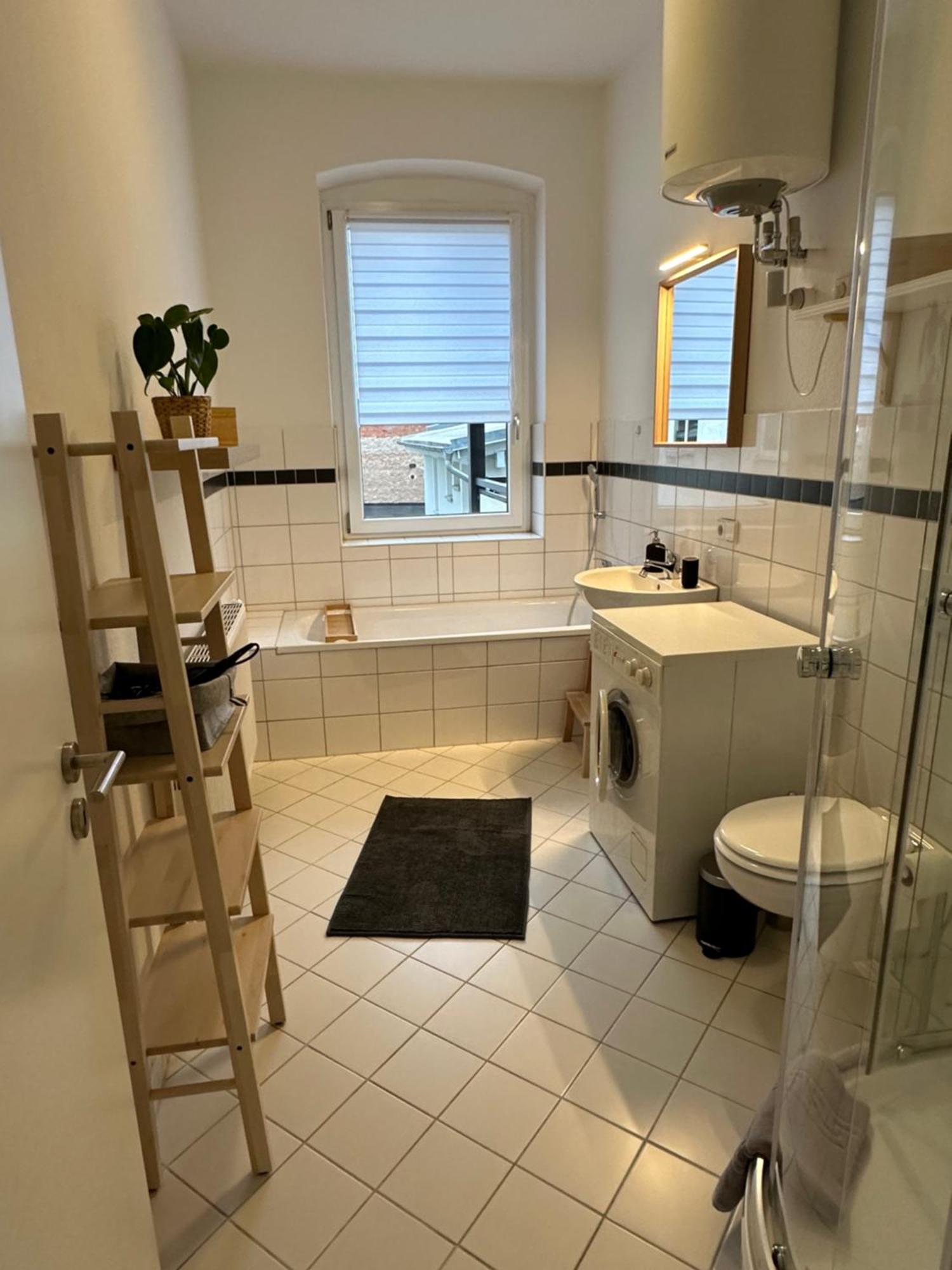 Ferienwohnung Fuer 8 Mit Balkon Erfurt Dış mekan fotoğraf